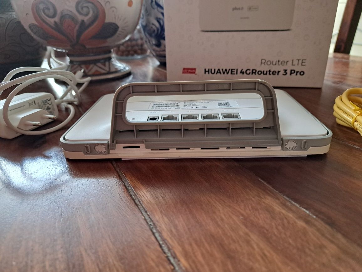 Huawei 4G Router 3 Pro