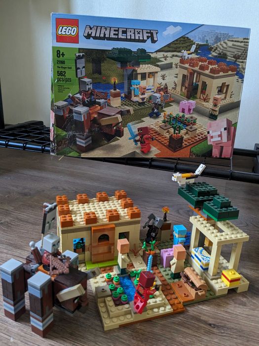 Lego Minecraft the illager raid 211160