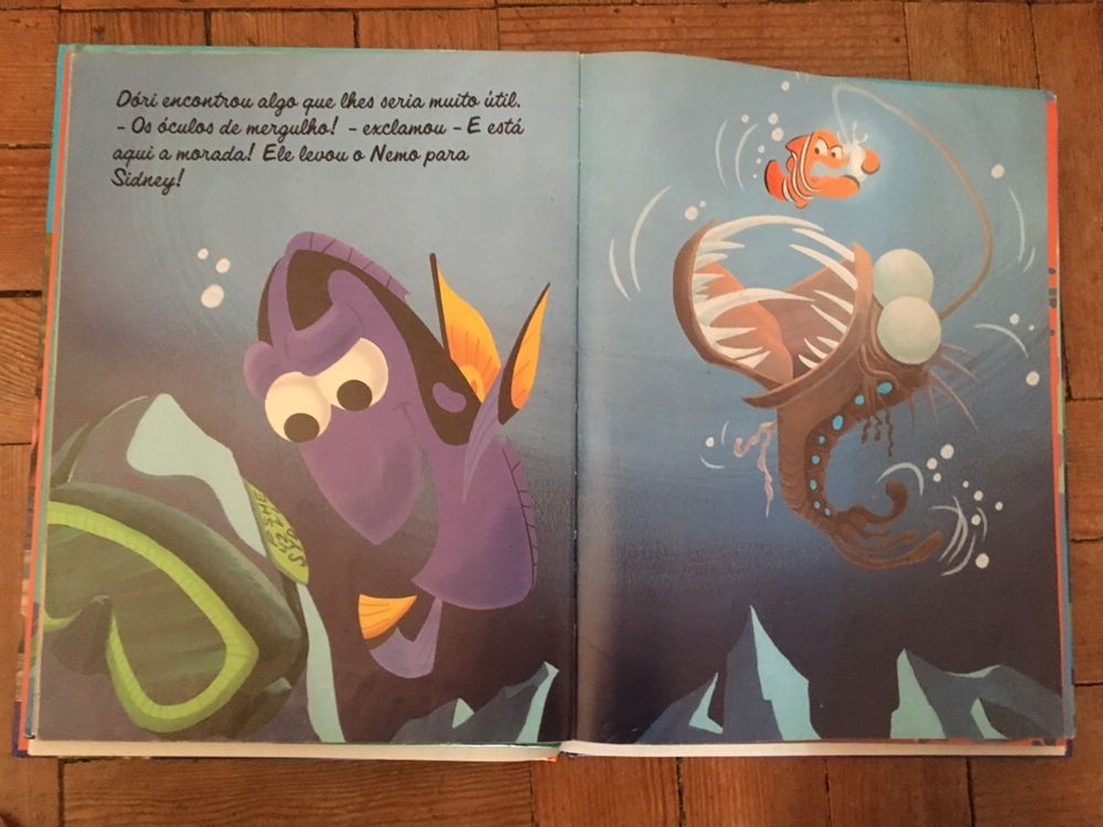 Livros infantis “Nemo” e “animais”