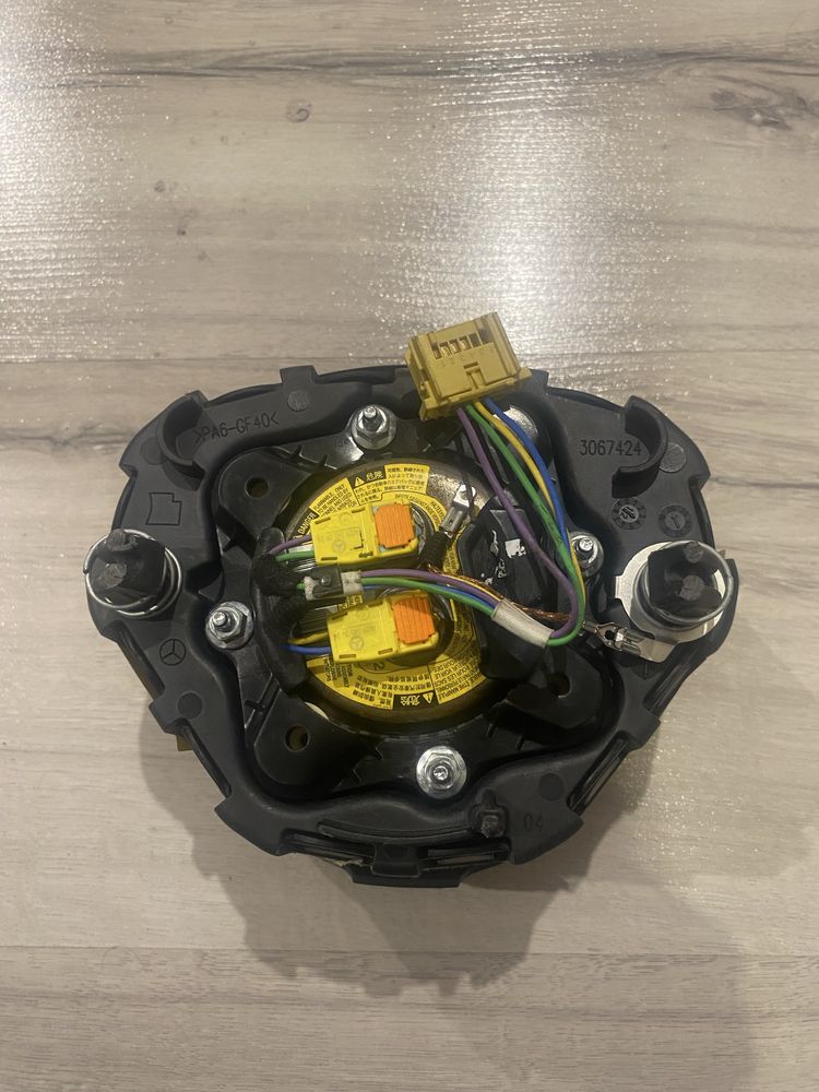 Poduszka kierowcy Airbag Mercedes W156 GLA