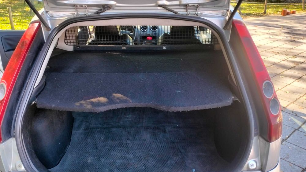 Ford Fiesta 1.4 TDCI comercial