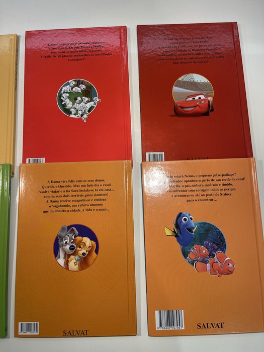 8 livros do clube do livro (Disney)