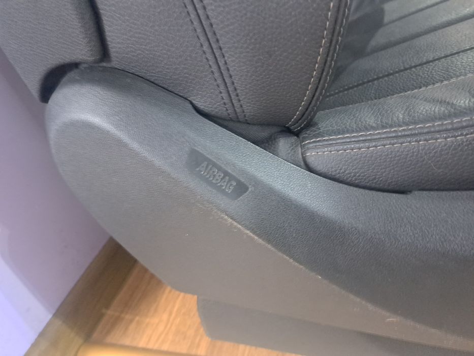 Fotele siedzenia skórzane przód BMW X5 F15