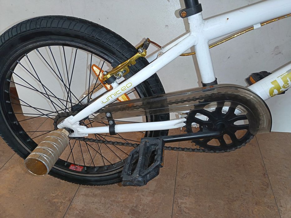 Rower dla dziecka BMX Detox koła 20 cala