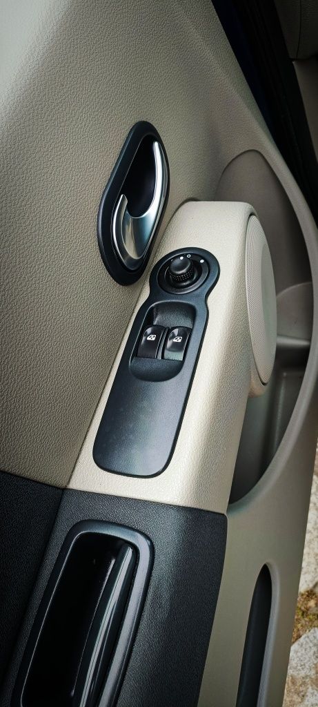 Śliczny Renault Modus ! 1.6 Benzyna ! Cały oryginał ! Bez grama rdzy !
