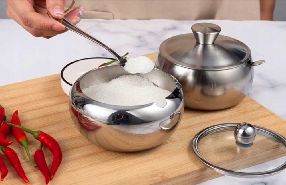 Cukierniczka 560ml + pokrywka i łyżeczka