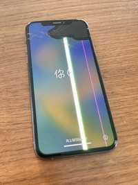 IPhone XS uszkodzony