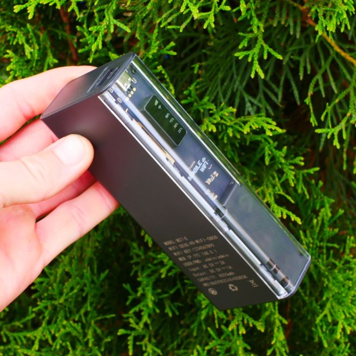 Купити повербанк (Power bank) на 8000 мах з функцією вай фай