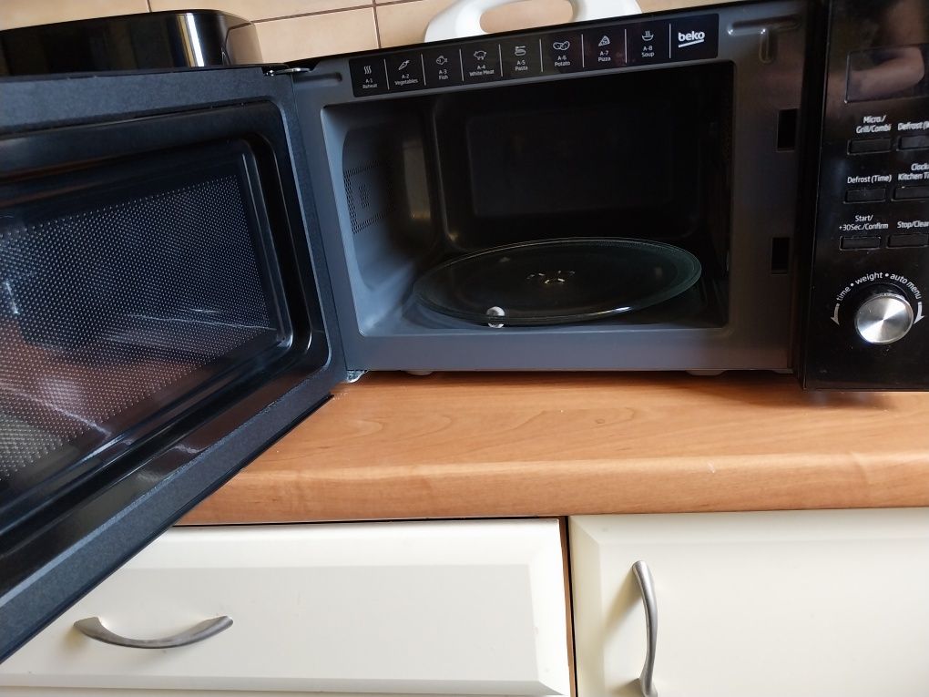 Mikrofalówka Beko MGF 20210B