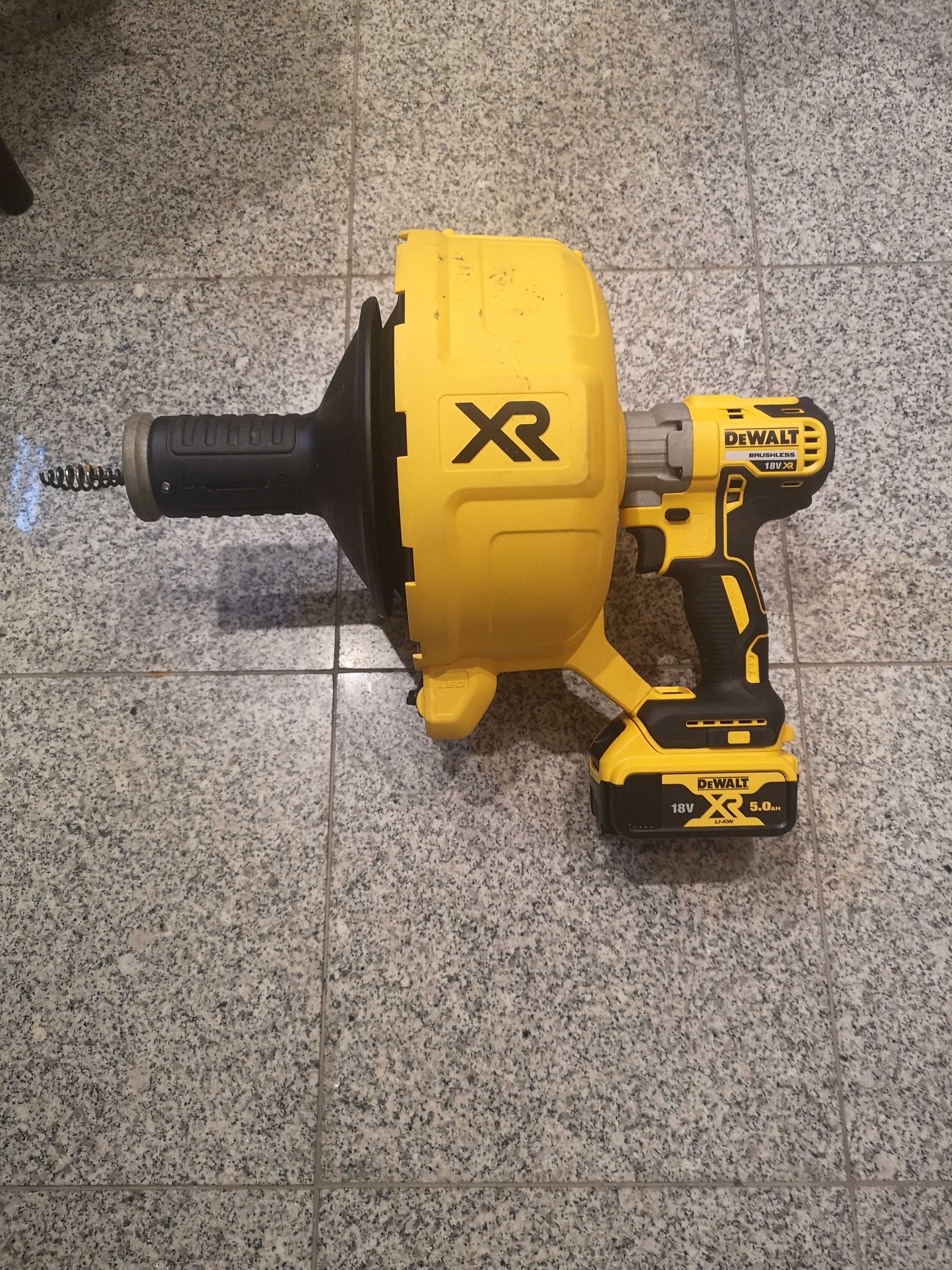 Udrażnianie Kanalizacji Domowych - Usługi Hydrauliczne - Złota Rączka