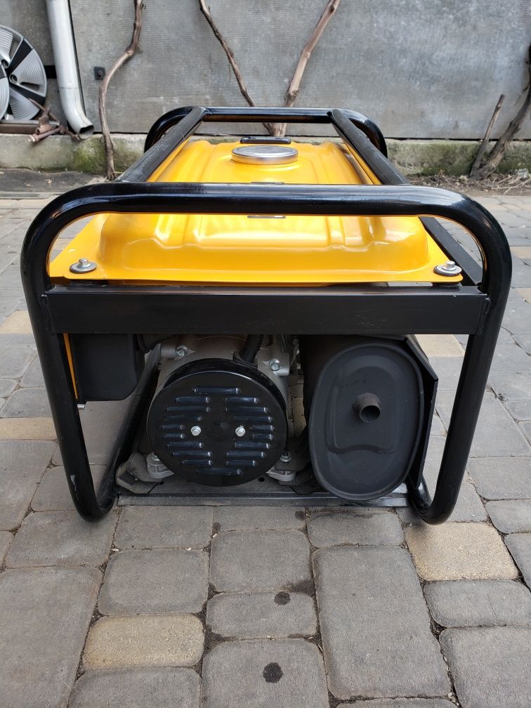 Генератор бензиновий Fermer AP-2800