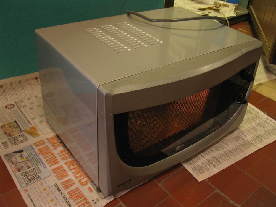 Мощная СВЧ печь микроволновка LG MH602YS (Microwave)