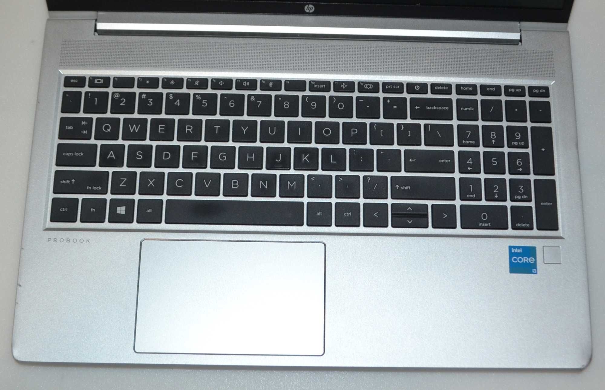 HP ProBook 450 G8 \ i3-1115G4 \ 2Gb \ 16Gb \ SSD 256Gb
