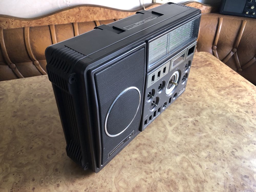 Радиоприемник GRUNDIG SATELLIT Professional 1400 SL