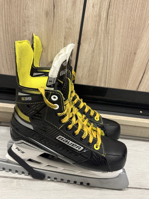 Хоккейные коньки Bauer Supreme S35