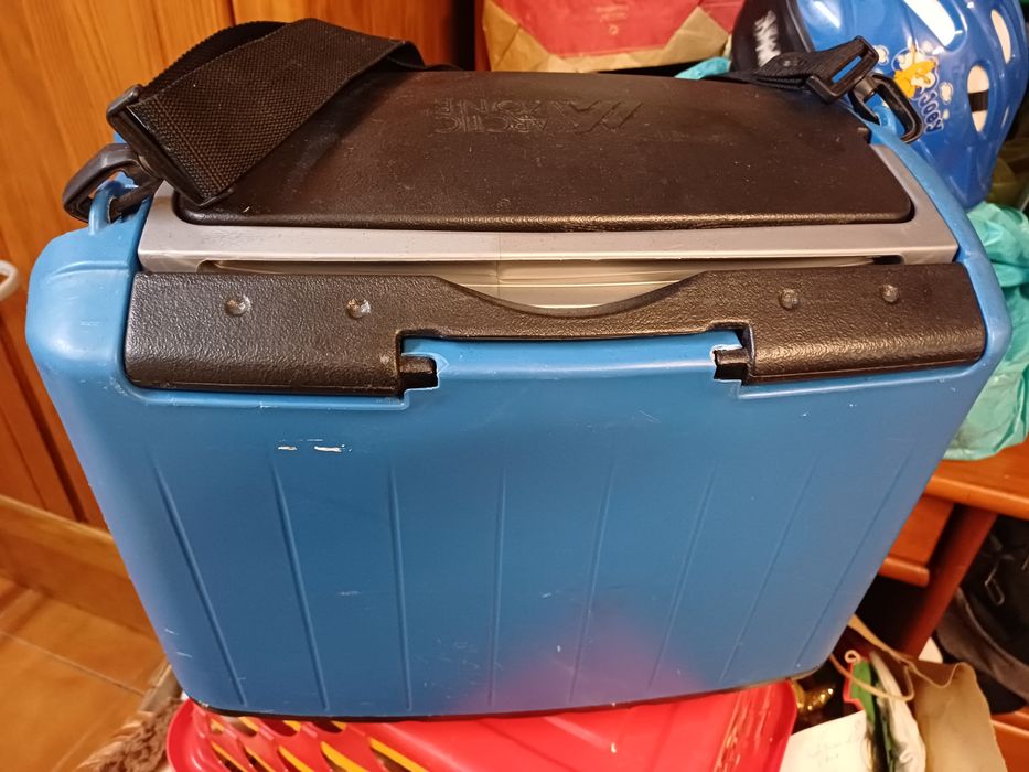 Caixa térmica para a praia