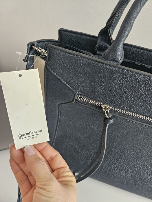 Torebka Stradivarius nowa z metką/długi pasek/granatowa praktyczna