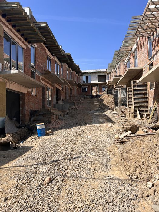 Будуємо котеджи , танхауси , дуплекси , американки