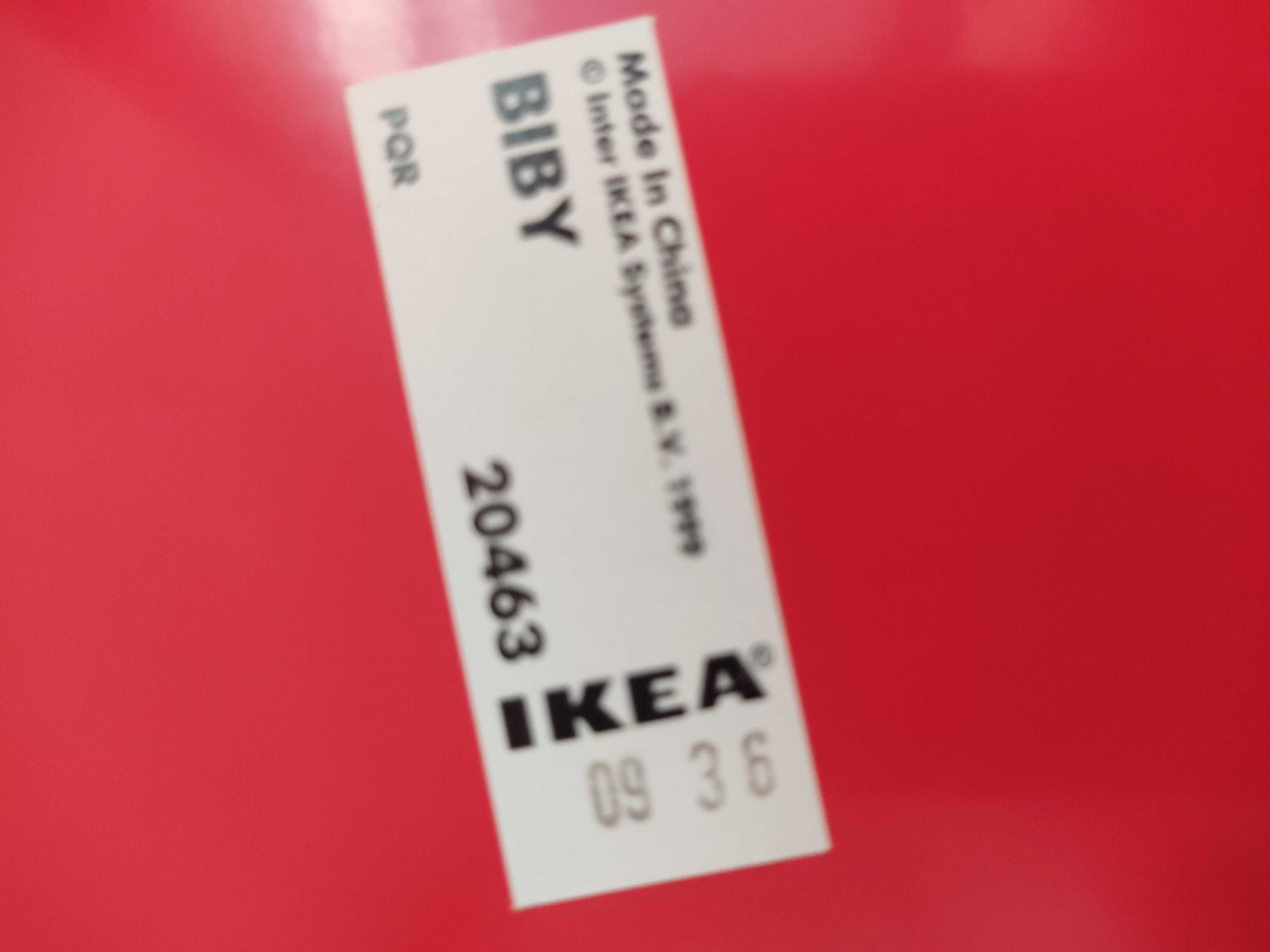 3 Expositores do IKEA