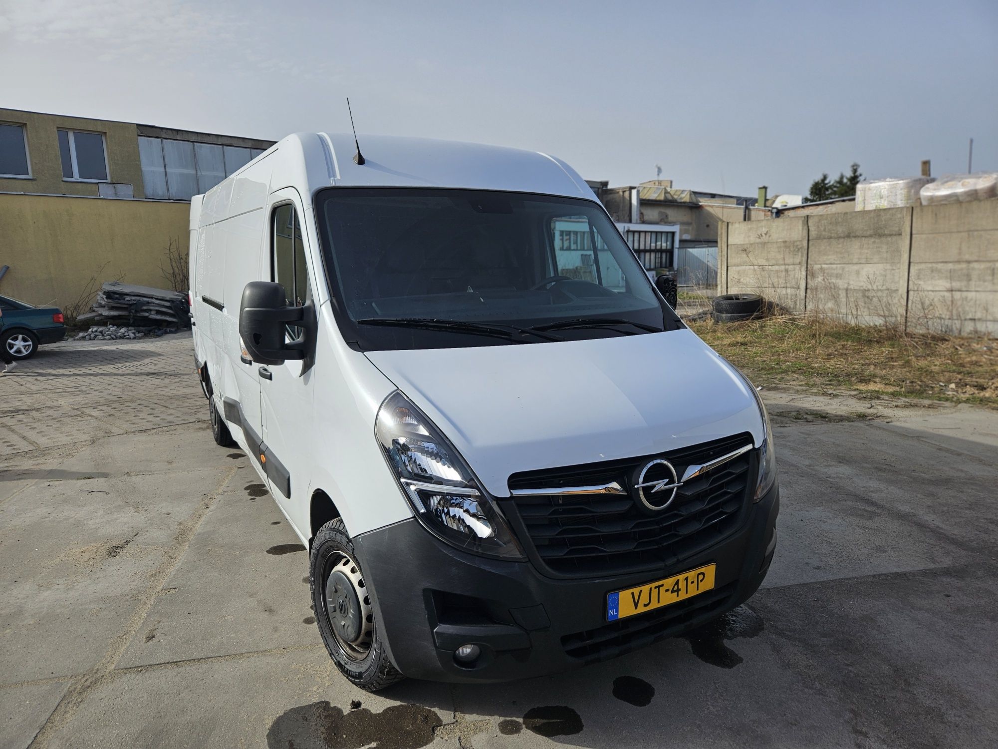 Opel Movano 2.3  L3H2 2021 ROK  oferuję kredyt lub leasing