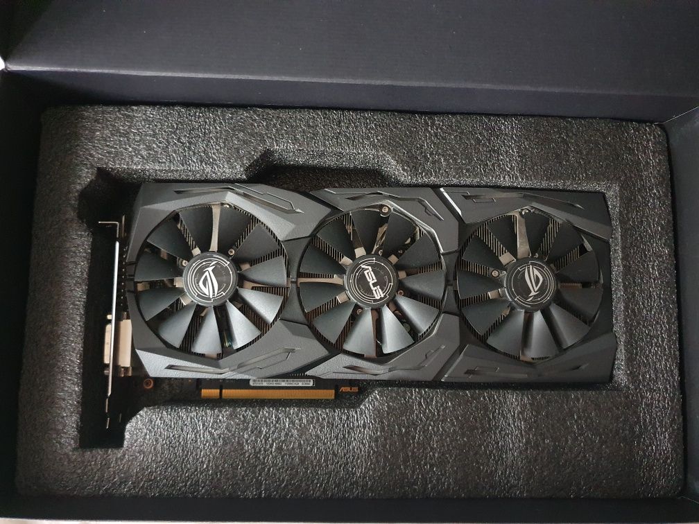 Karta graficzna Asus Strix GTX 1070 8 GB