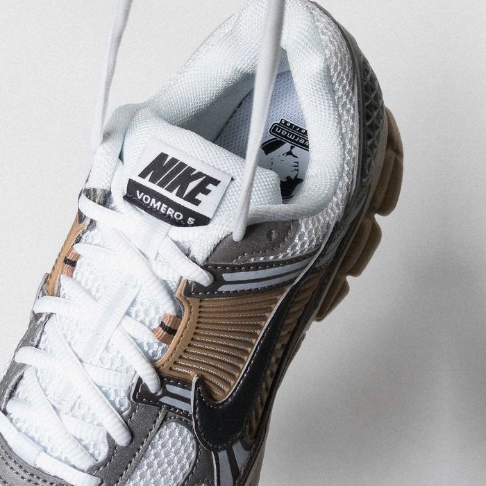 ОРИГІНАЛ Nike Zoom Vomero 5 FJ4151-006 кроссовки мужские кросівки Найк
