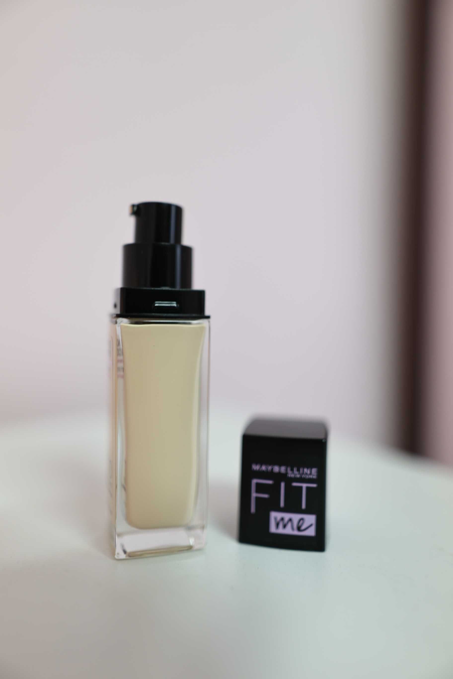 Podkład Maybelline  Fit Me Luminous + Smooth 110 PORCELAIN 30ML