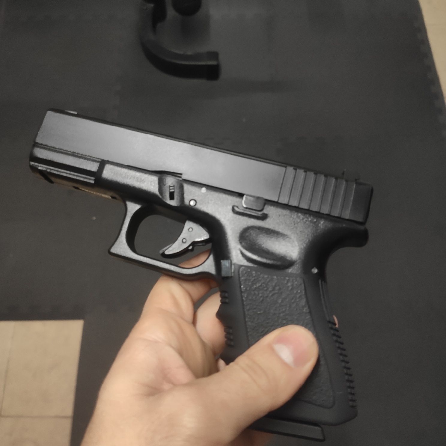 Glock airsoft g23 green gás como nova