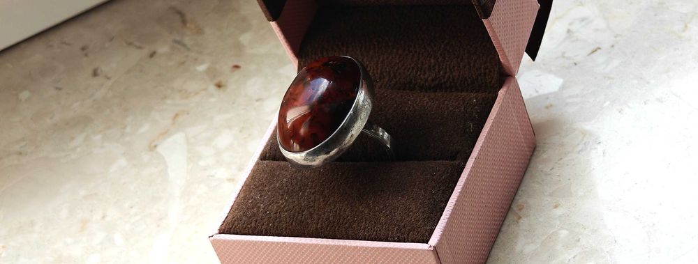 Ogromny Pierścionek Srebrny Bursztyn Orno ? Warmet ? PRL