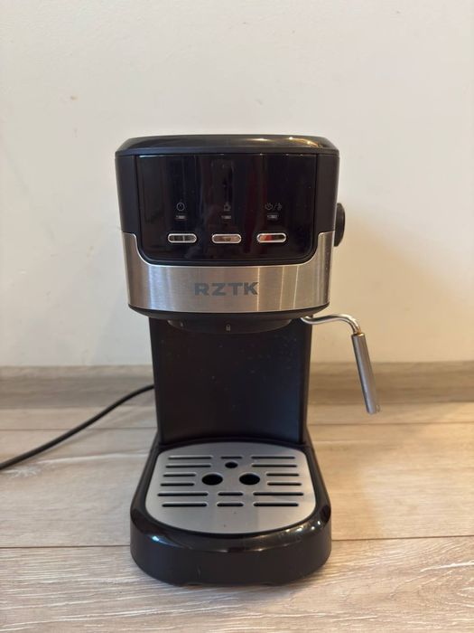 Кавоварка ріжкова RZTK Espresso