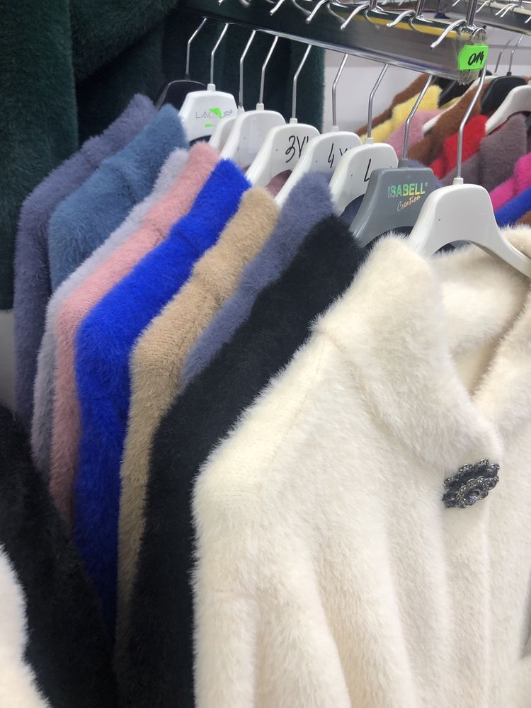 Płaszcz kurtka z alpaki ze stójką bardzo duży rozmiar-kolory