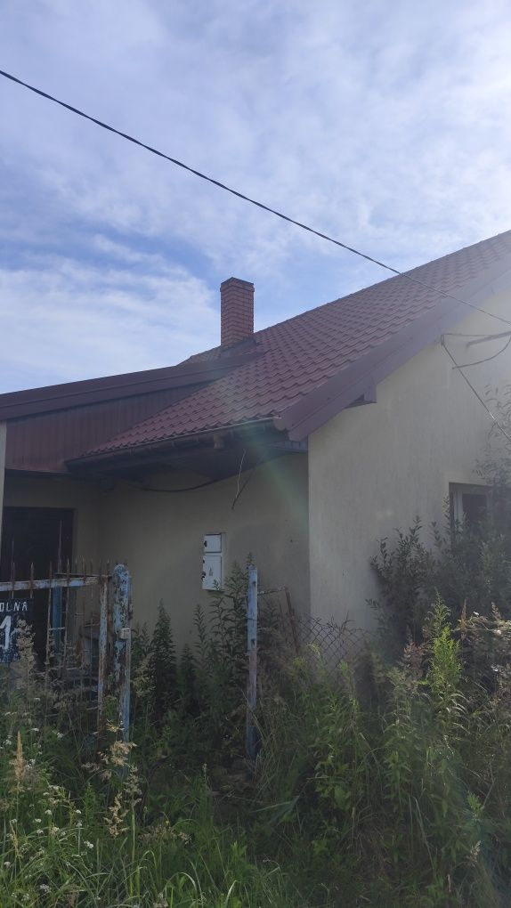 Blachodachówka bordowa