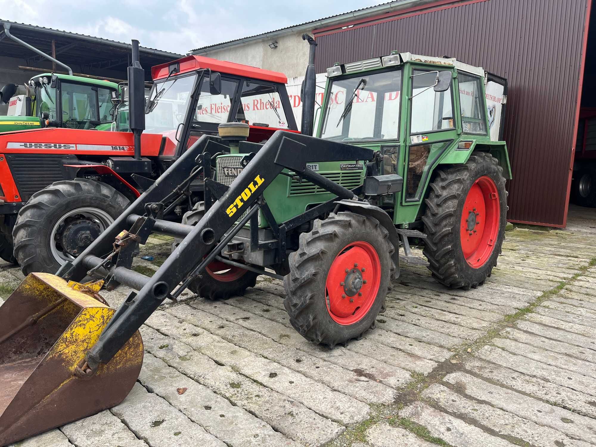 Fendt Farmer 106 LS z ładowaczem