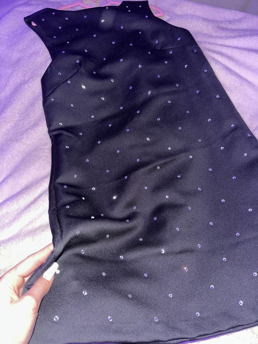 плаття зі стразами , стан новий одягнуто один раз , розмір XXS!