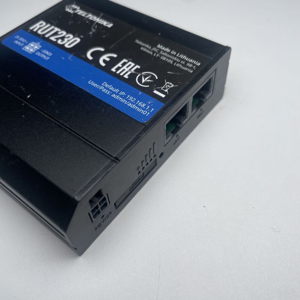TELTONIKA RUT230 Router przemysłowy