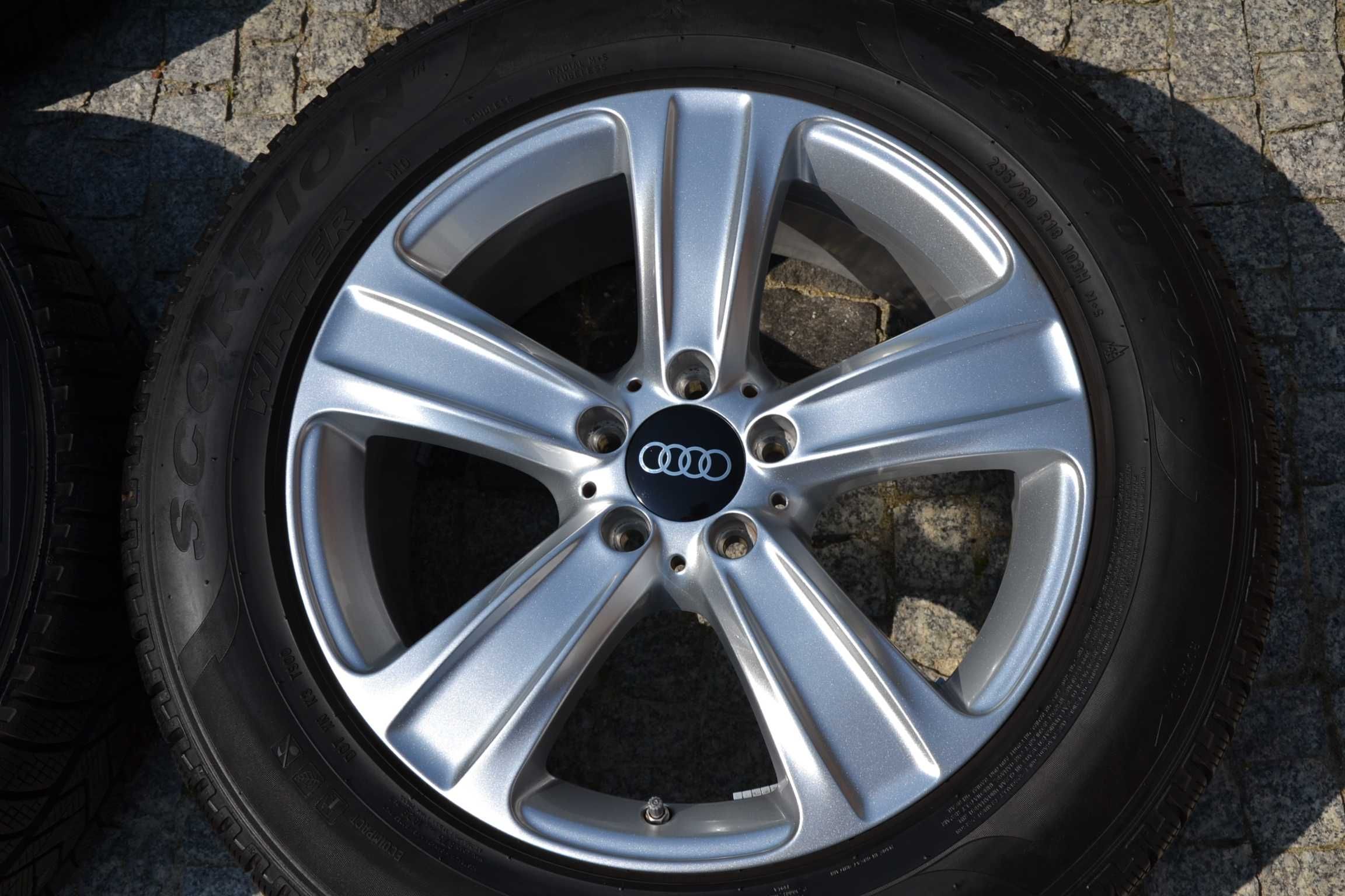 Audi Q5 Koła Zima Pirelli 235/60R18 2020 Super Stan