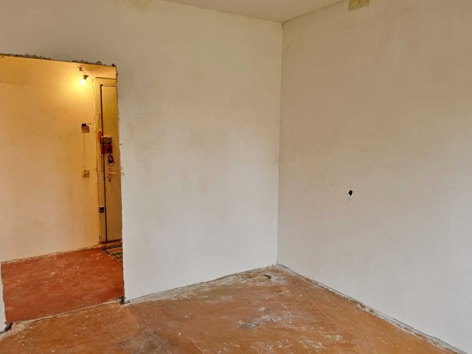 2 кімнатна квартира 48м2 з роздільними кімнатами по вул. Доценко-KI