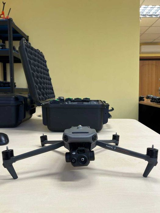 DJI Mavic 3T – тушка, 13 годин, гарний стан, без акаунта