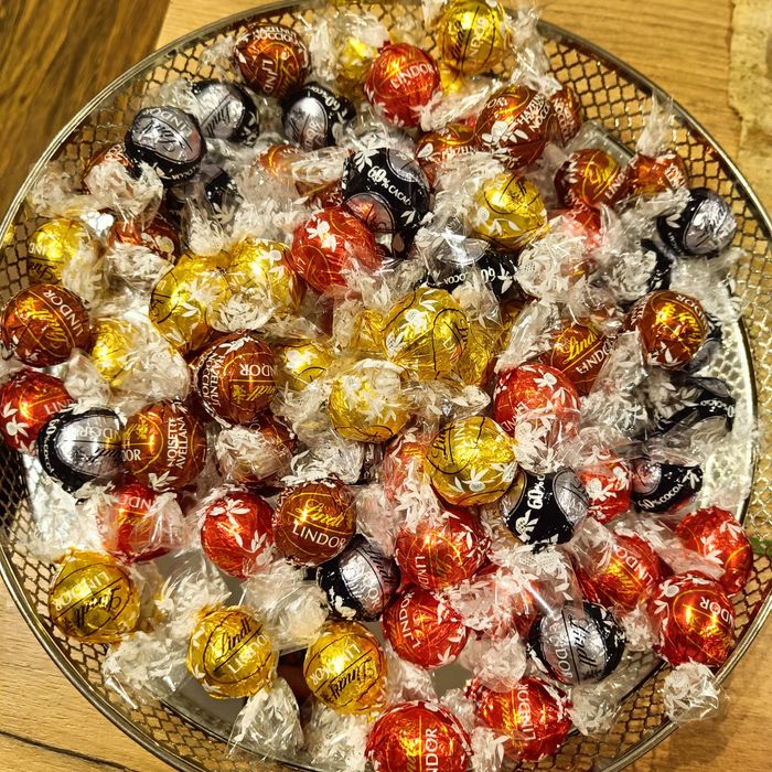 Okazja! Praliny Lindor 1 kg 4 rodzaje