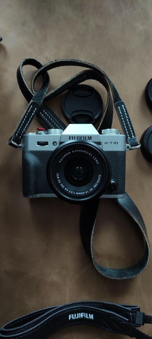 Fujifilm X-T10 z obiektywem Fuji Fujinon XC 15-45 mm f/3.5-5.6 OIS PZ