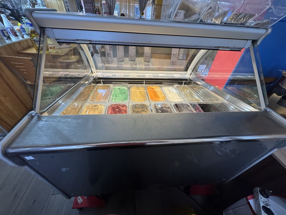 Arca/Vitrine de gelados