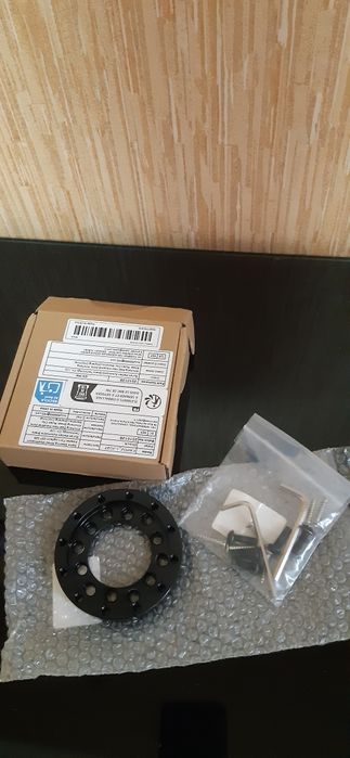 Переходник универсальнтй.