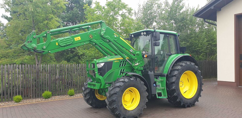 John Deere 6110M 2018r z ładowaczem.