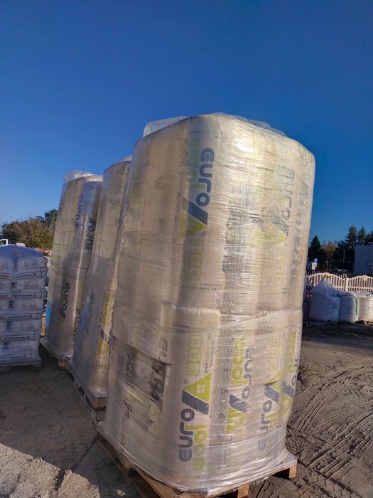 Wełna mineralna różnych grubości
