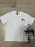 Biala koszulak stussy