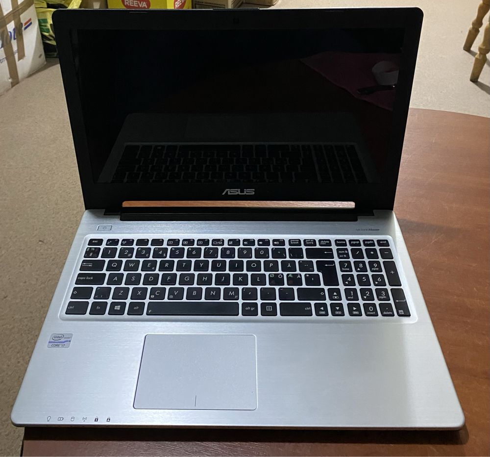 ноутбук  Asus S56C 15.6"/6GB RAM/500GB HDD/i7-3517! N1346