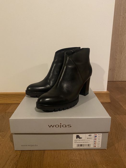Skórzane czarne botki Wojas 40