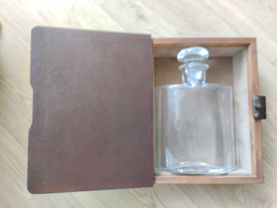Подарочный набор, кофр, короб с графином, дерево, кожа