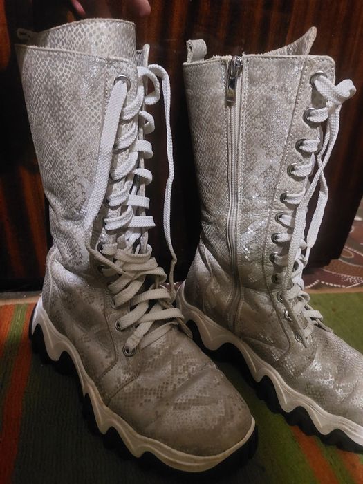 Сапоги зимние с мехровым утепление натуральная кожа и мех