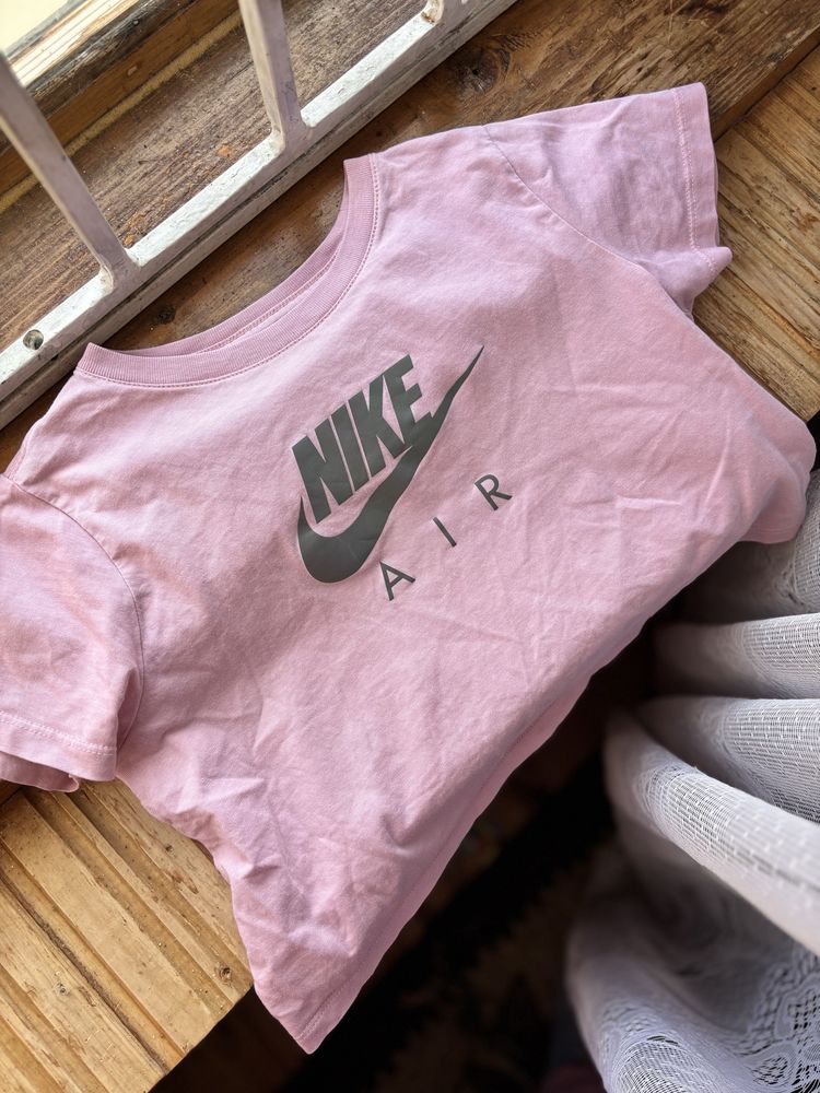 Футболка-топ від Nike 137-146, 128-137